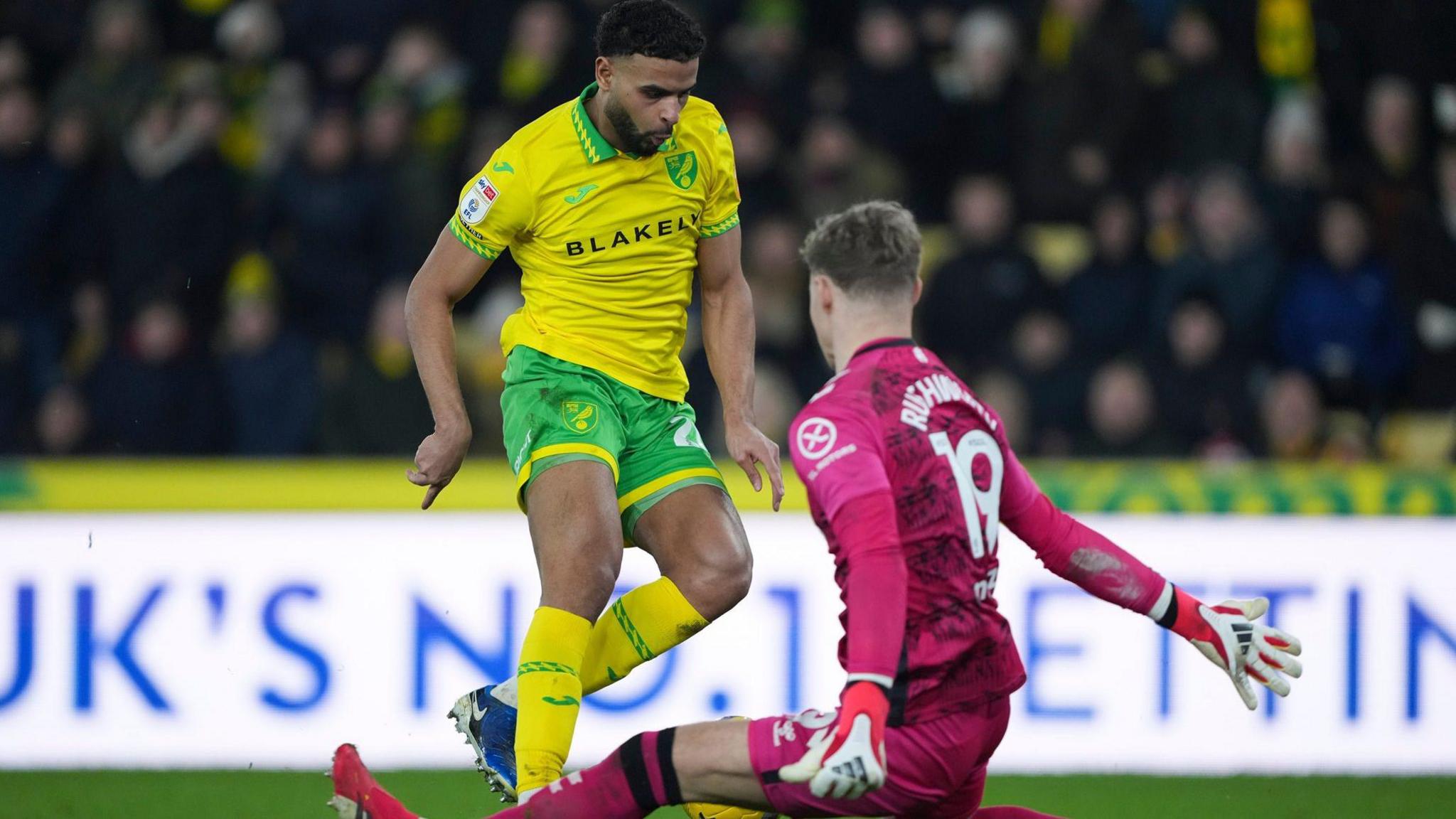 Championship leaders Coventry stunned by Norwich